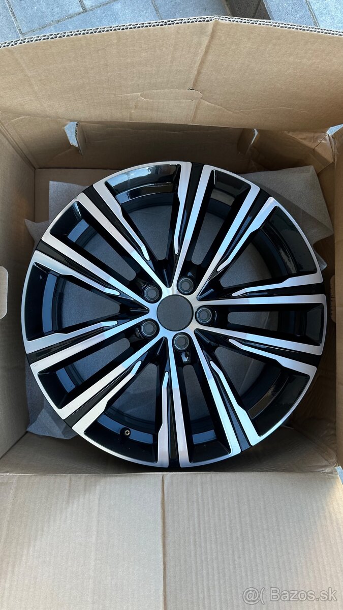 R19 5x108 7,5J ET 50,5 originál volvo disk