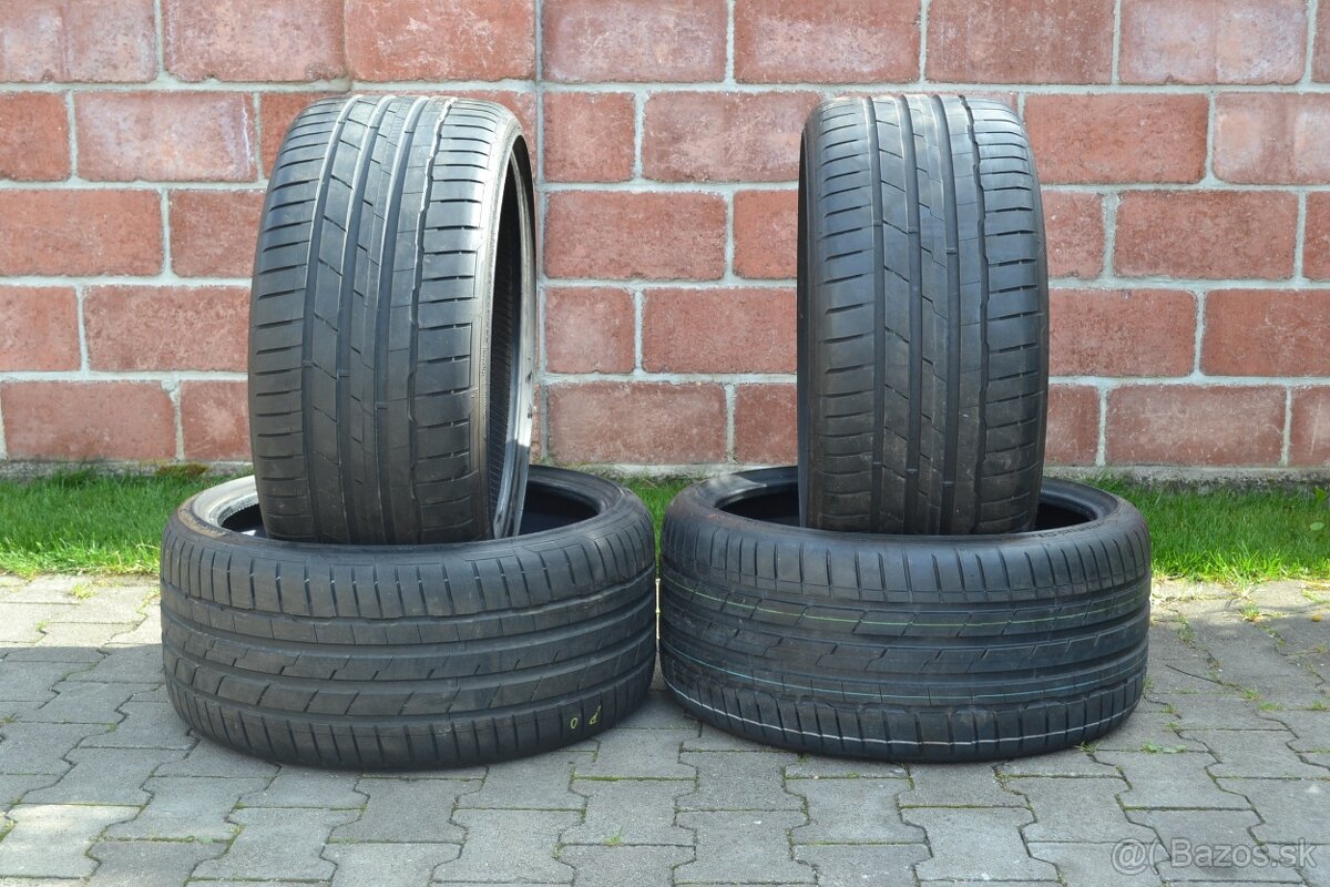 285/30 R22 Letne pneumatiky Hankook 4ks r.v.2023