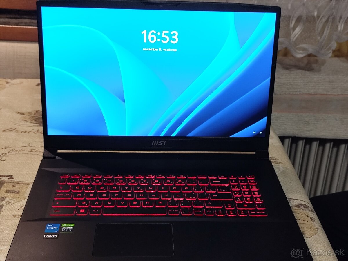 MSI Katana GF76 11UC