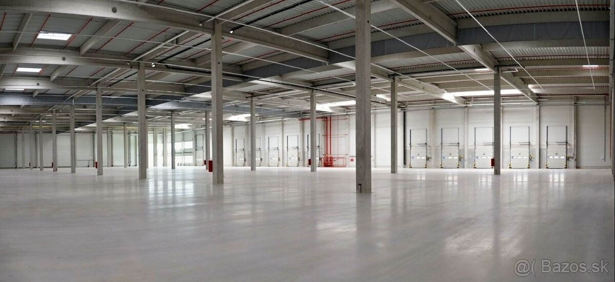 Skladovo-výrobné priestory v novopostavenej hale pri Trenčín