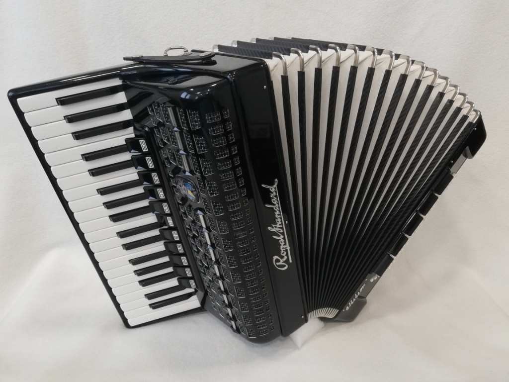 akordeon royal standard meteor 96 basovy
