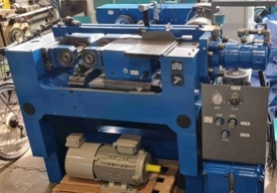 Válcovačka závitů UPWS 16,5 po GO