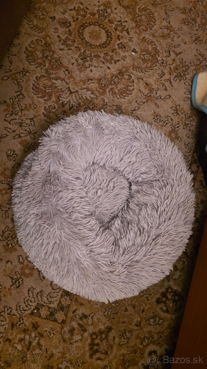 Pelech jemny sedy pre psy aj macky novy