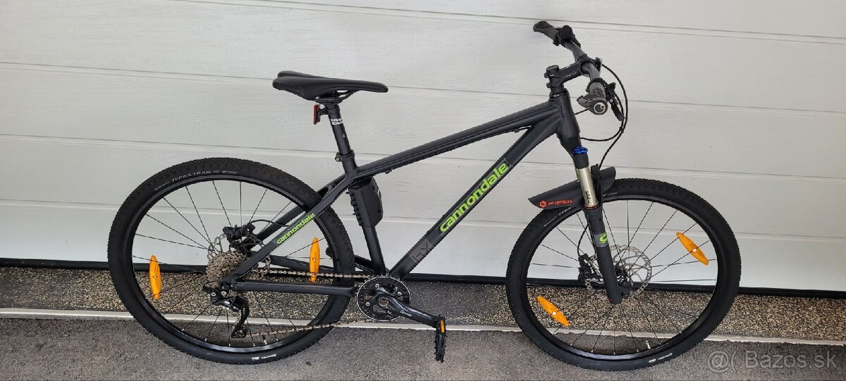 Horský bicykel CANNONDALE,kolesá 28,rám 17"/43cm