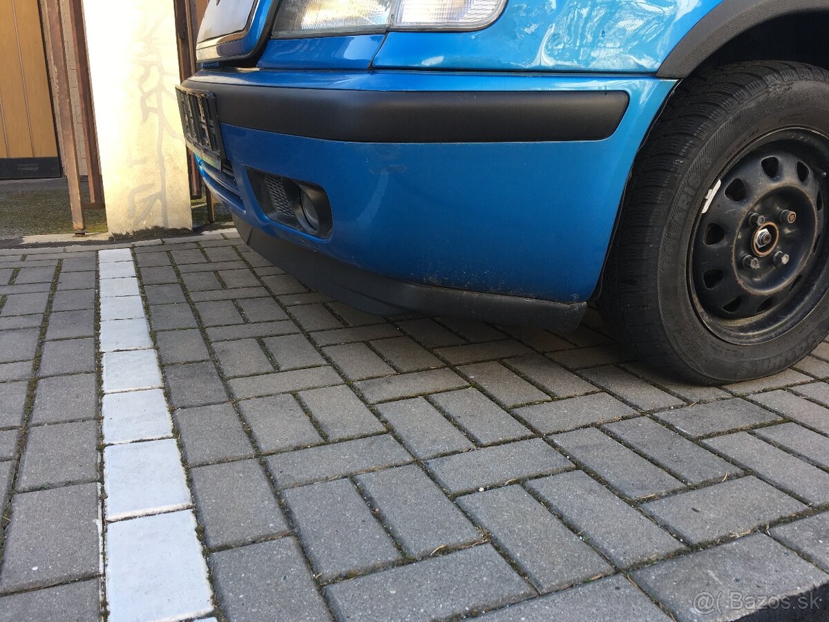 Skoda Felicia spoiler/lizatko Facelift