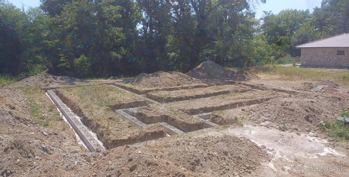 Darujem zasypovu zeminu