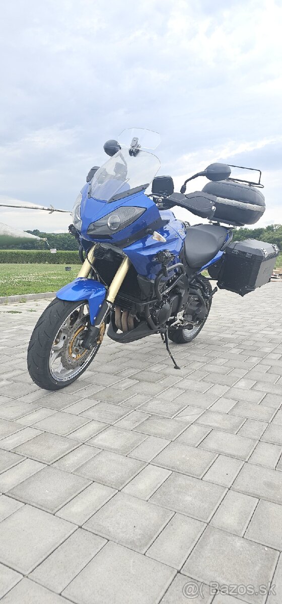 Triumph tiger 1050