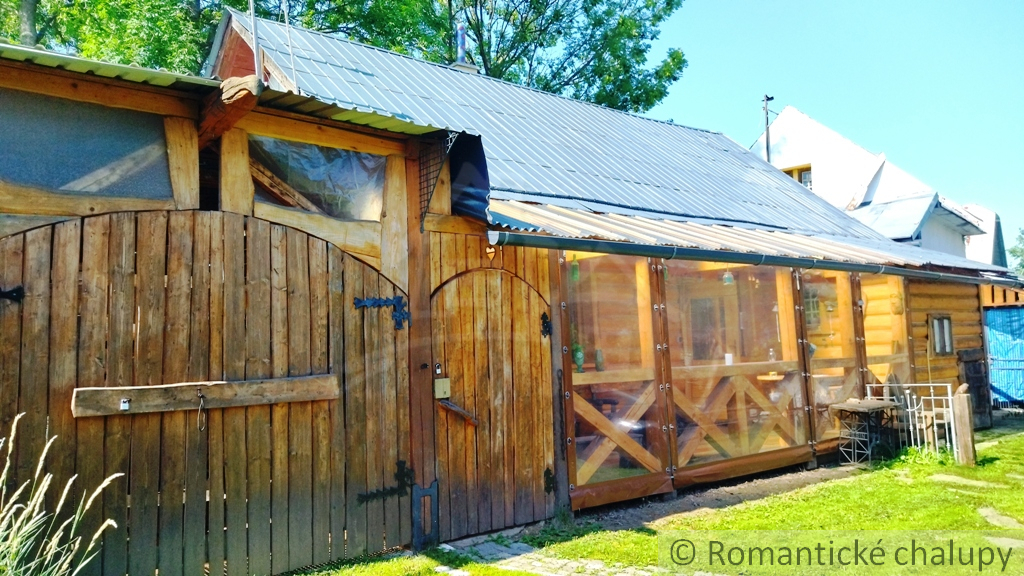 Útulný domček so samostatným apartmánom, Uloža