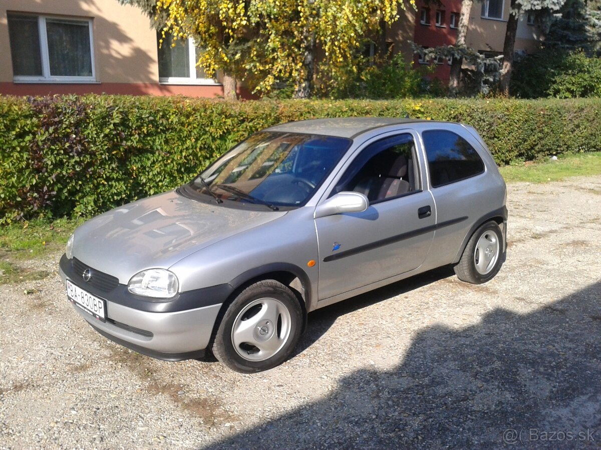 OPEL CORSA 1,4 16V junger Veteran