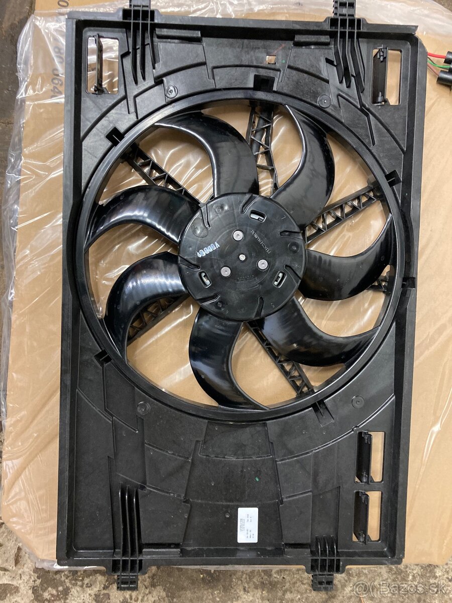 Ventilátor chladenia Superb3 Passat B8