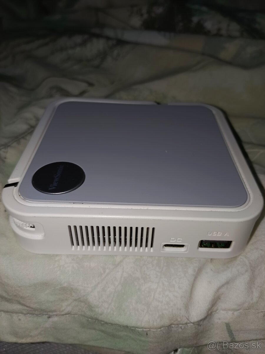 Projektor viewsonic M1 mini plus