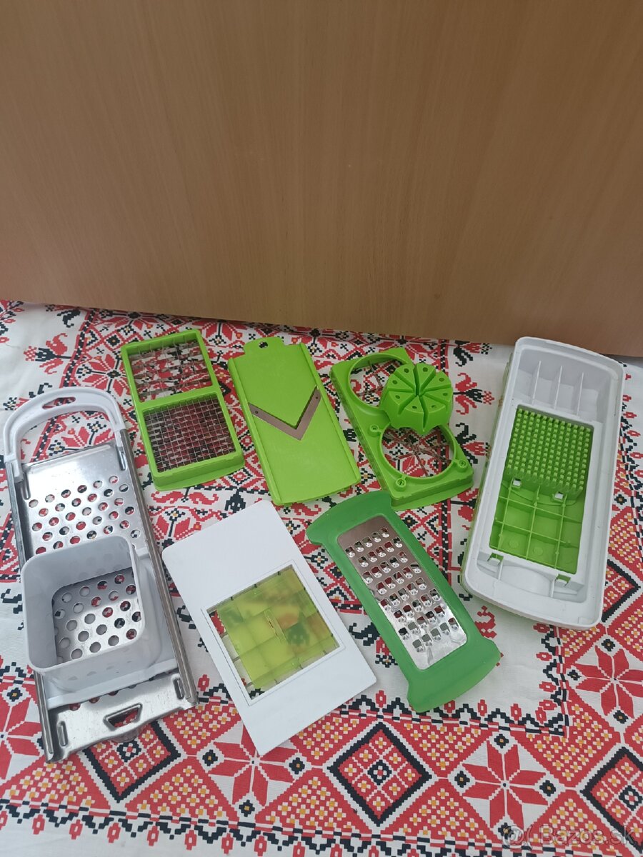 Kuchynské potreby - pomôcky