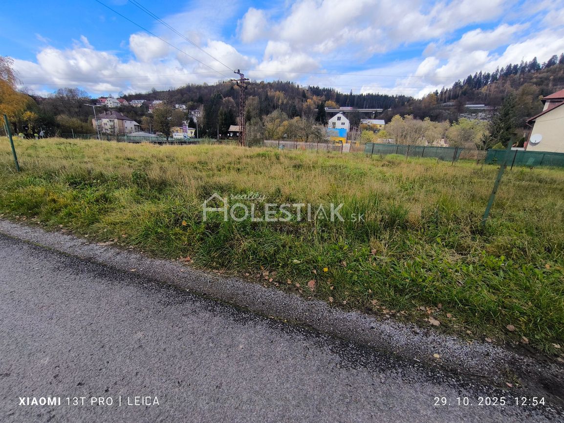 Predám stavebný pozemok na Horelici