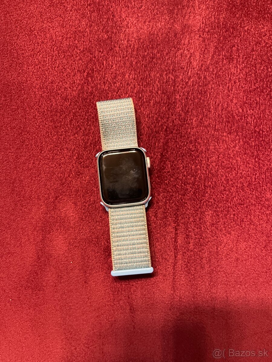 Apple watch SE (2024)