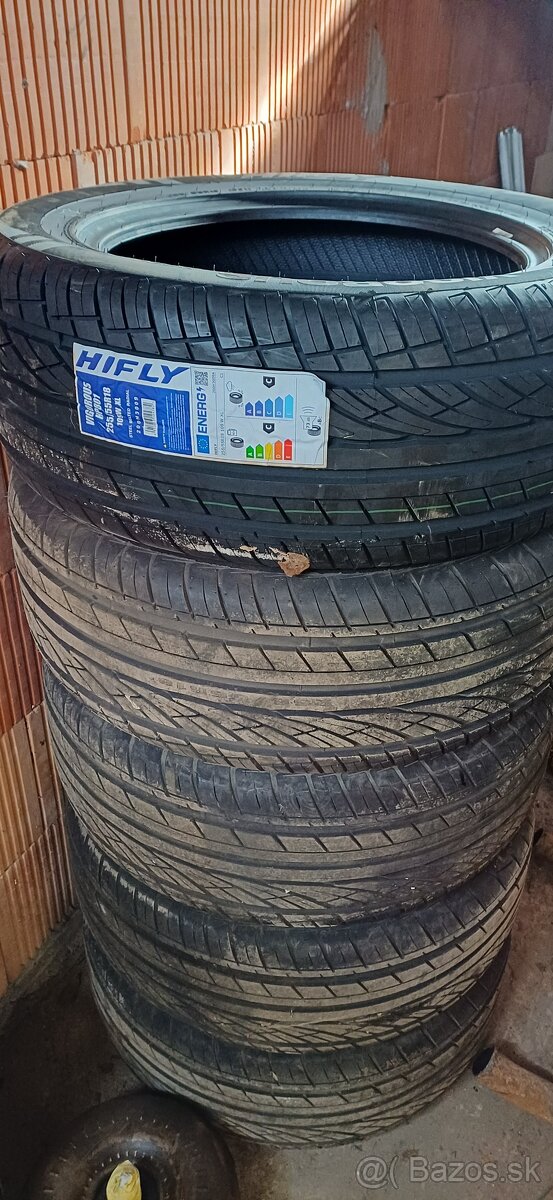 Predám letné pneumatiky 255/55 R18