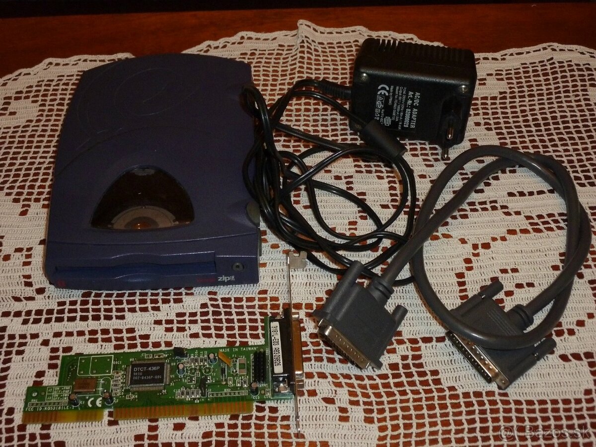 Predám externú ZIP 250 na SCSI, aj s ISA SCSI kartou