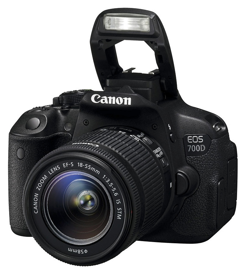 Zrkadlovka CANON Eos 700D + 18-55mm