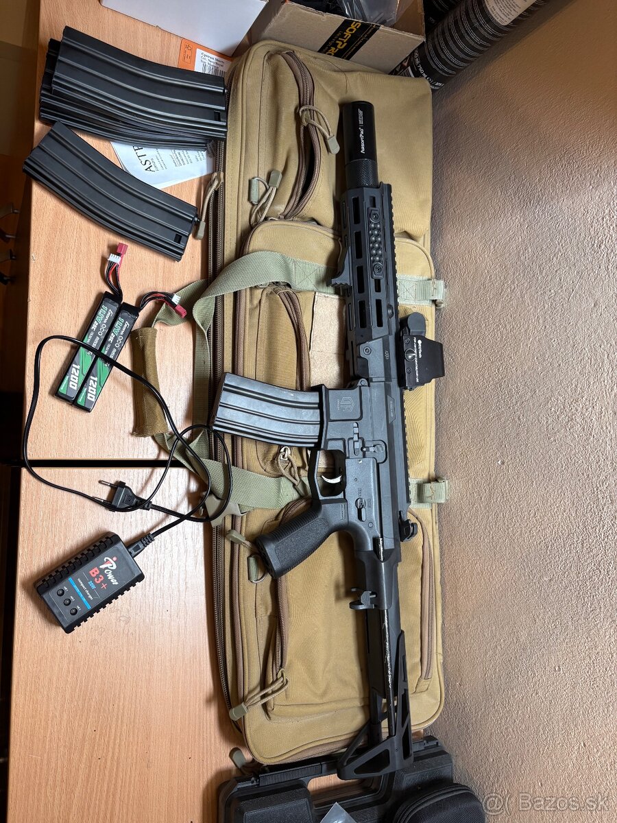 airsoft zbraň, nosič platov, vybava