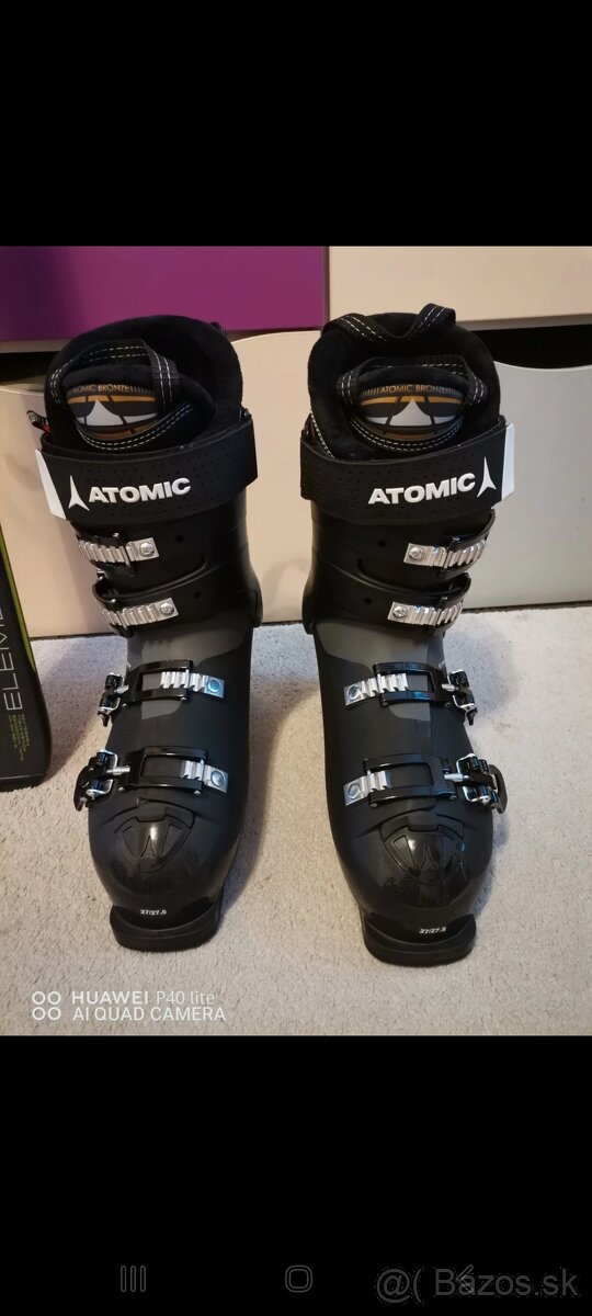 Lyziarky atomic