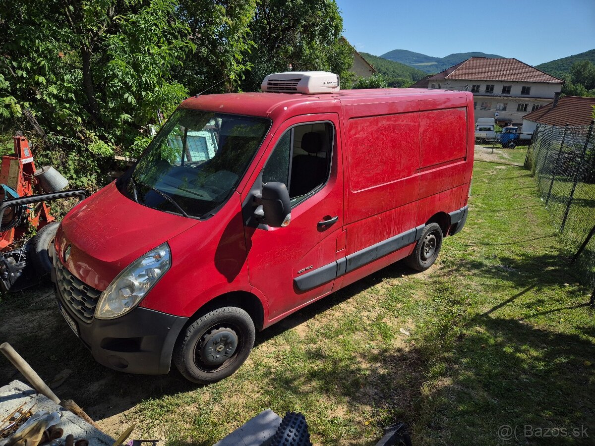Renault Master 2.3dci Chladiak 2013