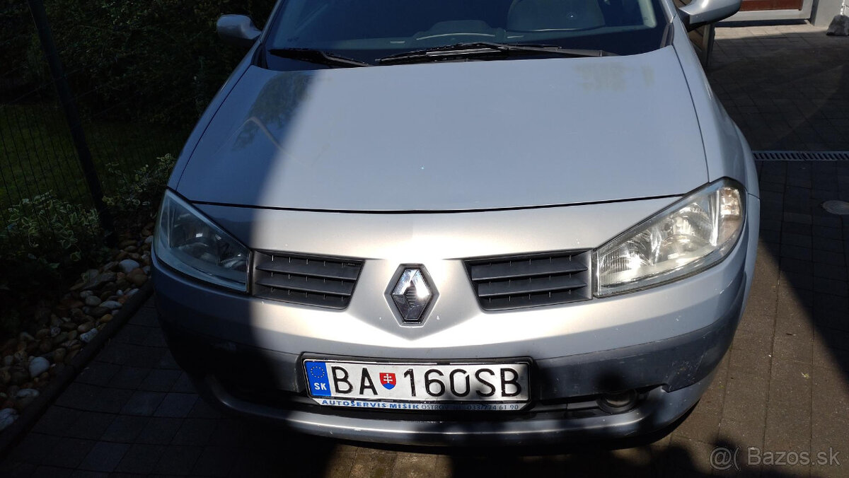Predám Renault Megane 2 sedan 1.4 benzín, 2003