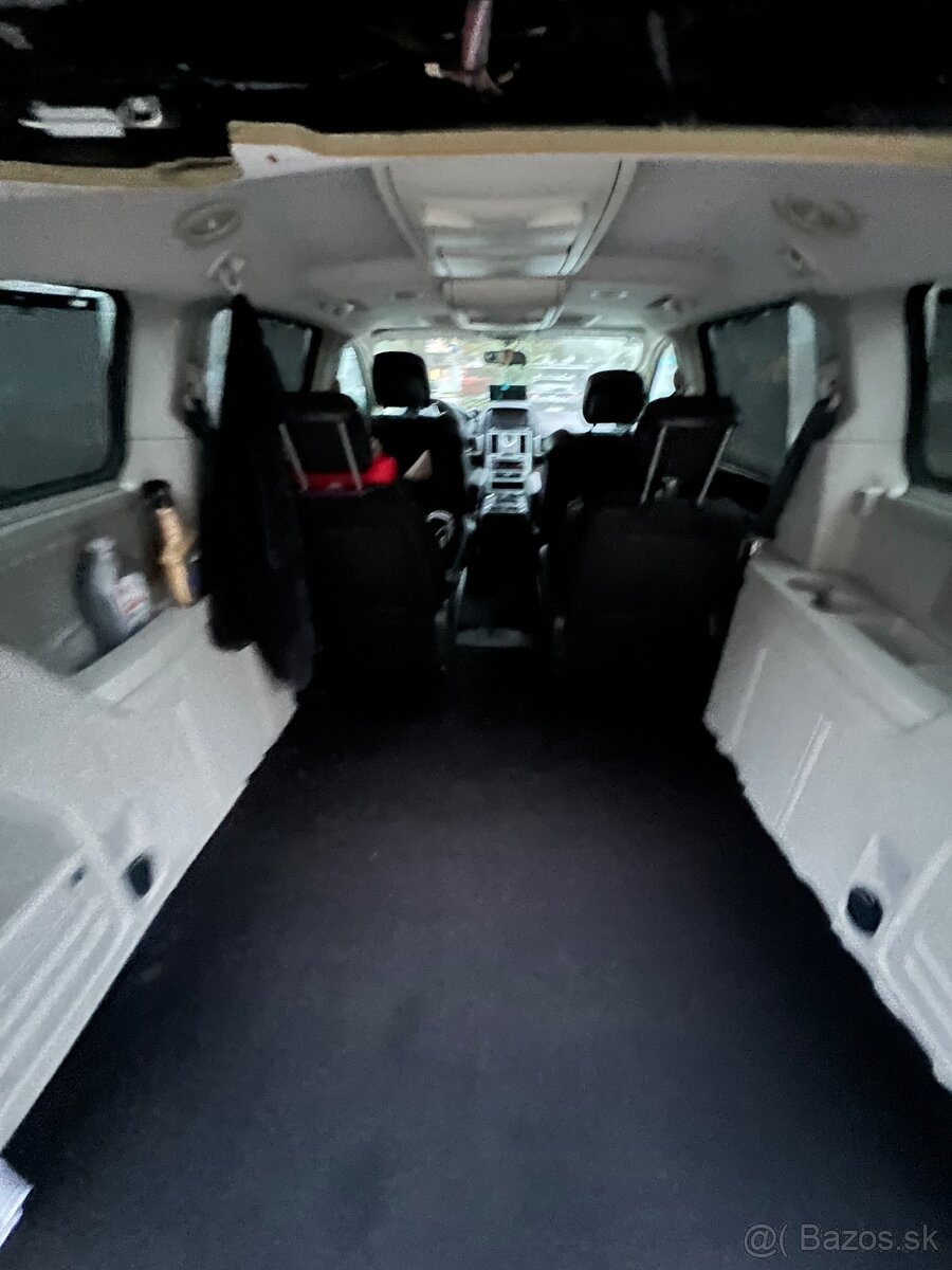 Chrysler Grand Voyager 2.8 CRD Limited