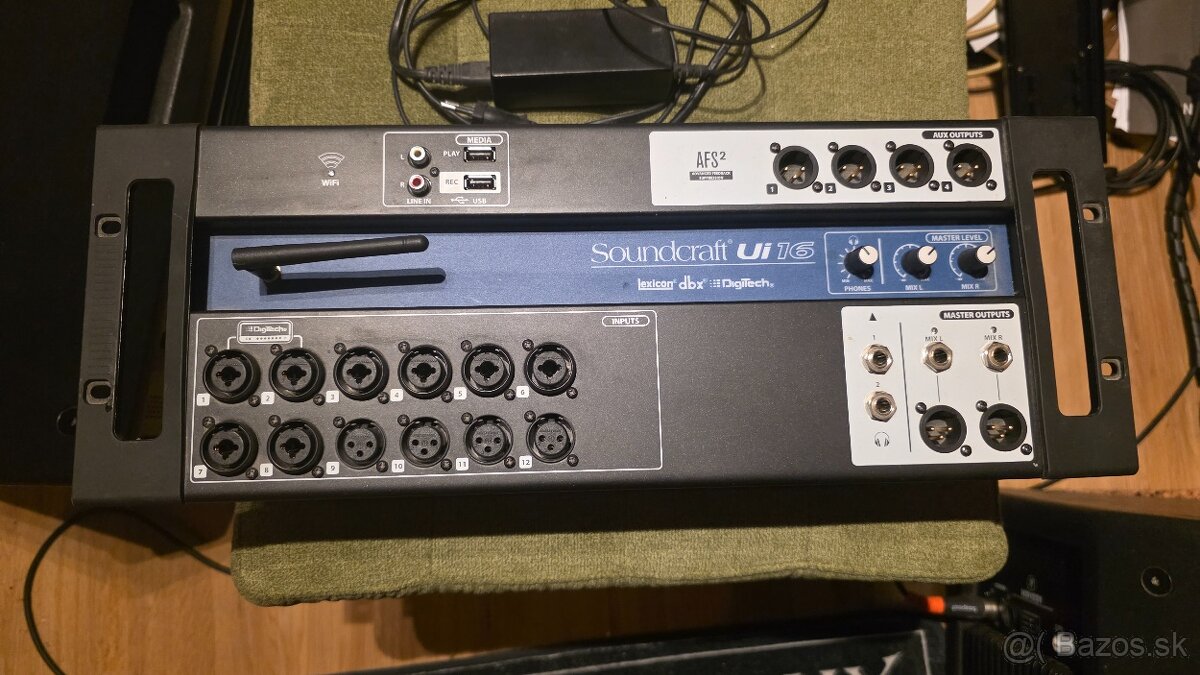 Mix Soundcraft Ui16
