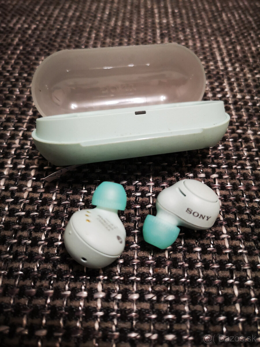 bluetooth sluchadla SONY WF-C500 v peknej farbe