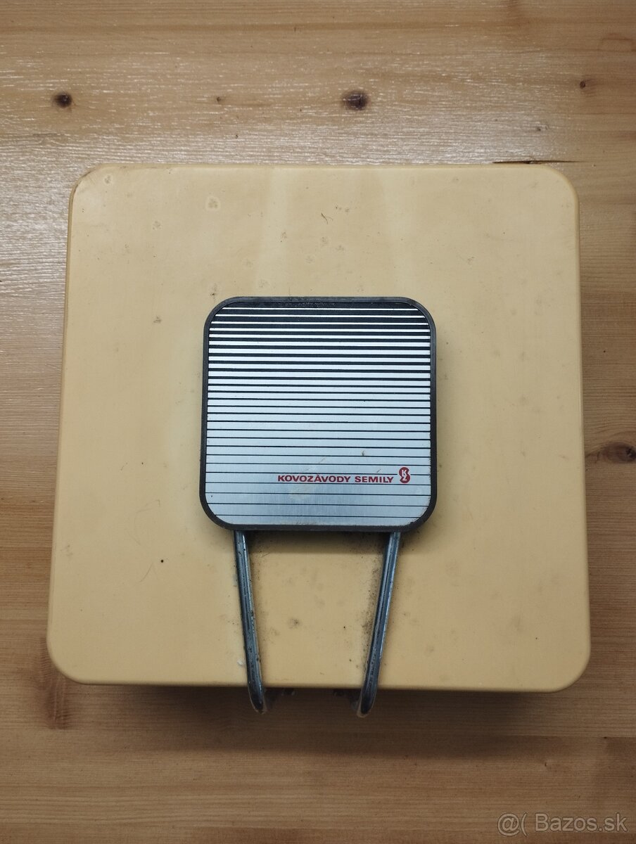 Nástenná kuchynská váha