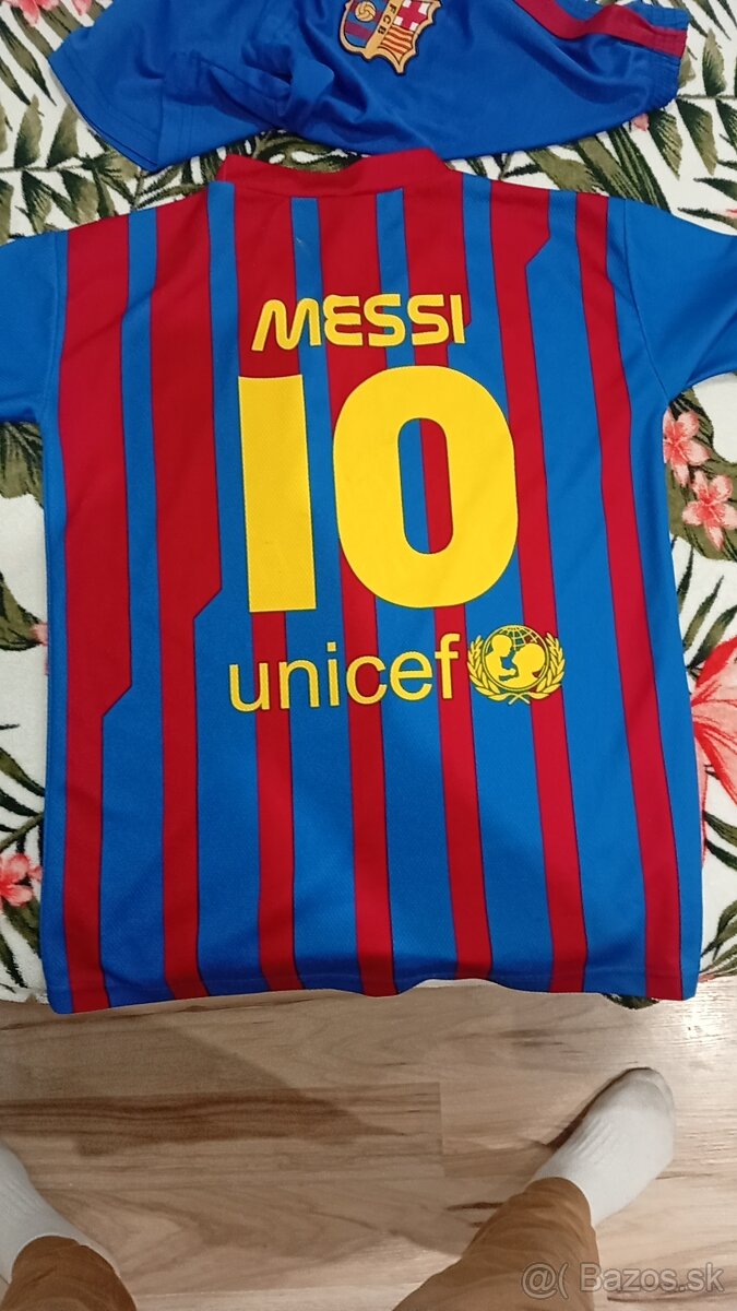 Predám futbalovy dres Messi