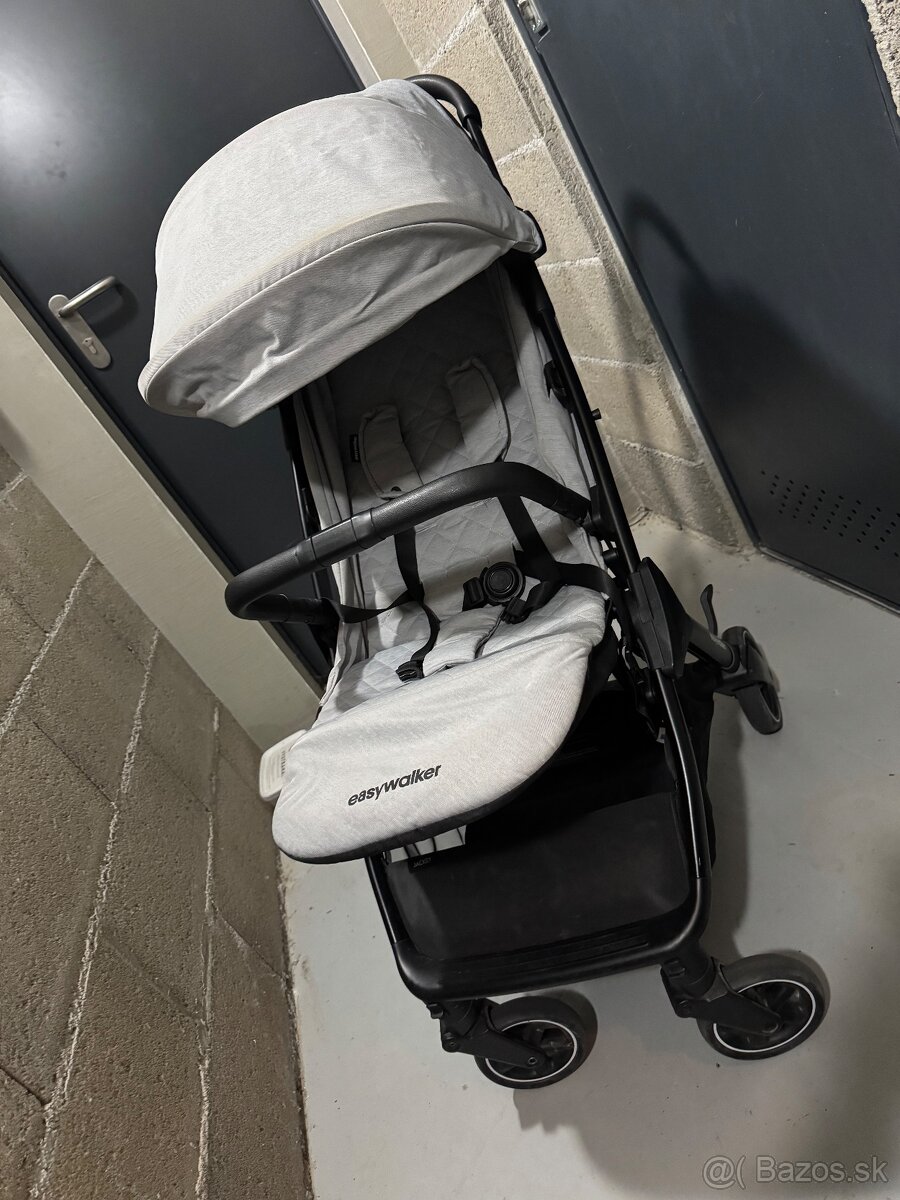 EasyWalker jackey - skladaci kočík