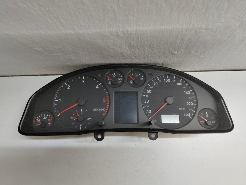 tachometer Audi A6 C5 4b0919881 40€