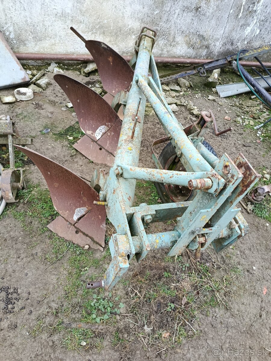 Poľnohospodárska technika za traktor