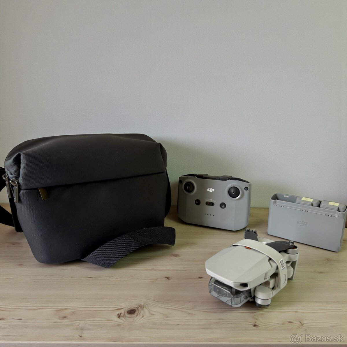 Predám DJI Mini 2 Fly More Combo
