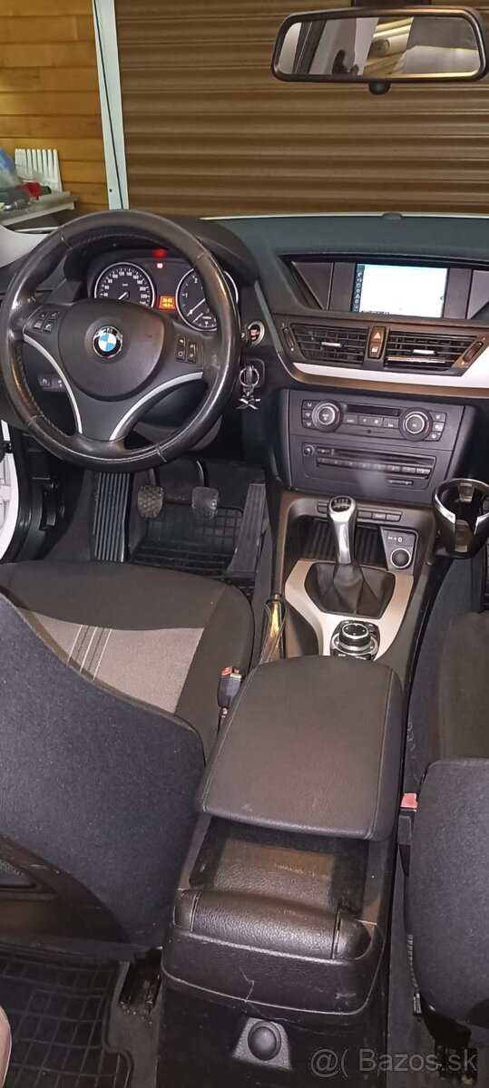Predám BMW X1 sDrive 2,0 d , r.v. 2012