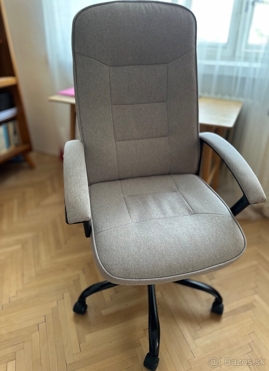 Kancelárske kreslo Jysk