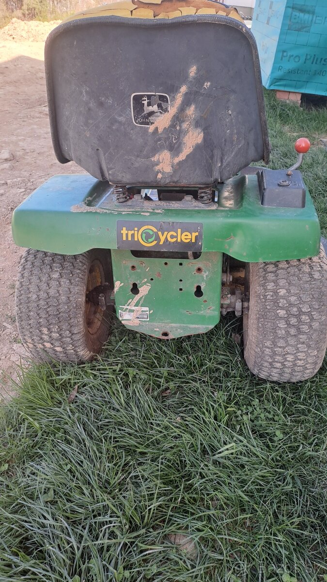 John deere stx 38 traktorova kosačka