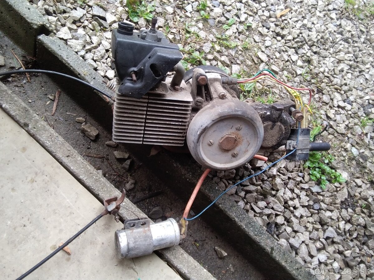 Motor 207 zatuhnuty babetta