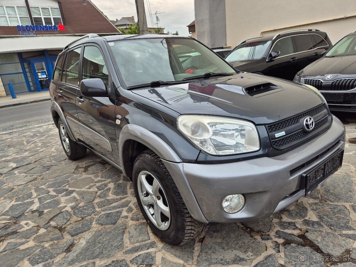 Toyota RAV4 2.0 D-4D 5D Sol
