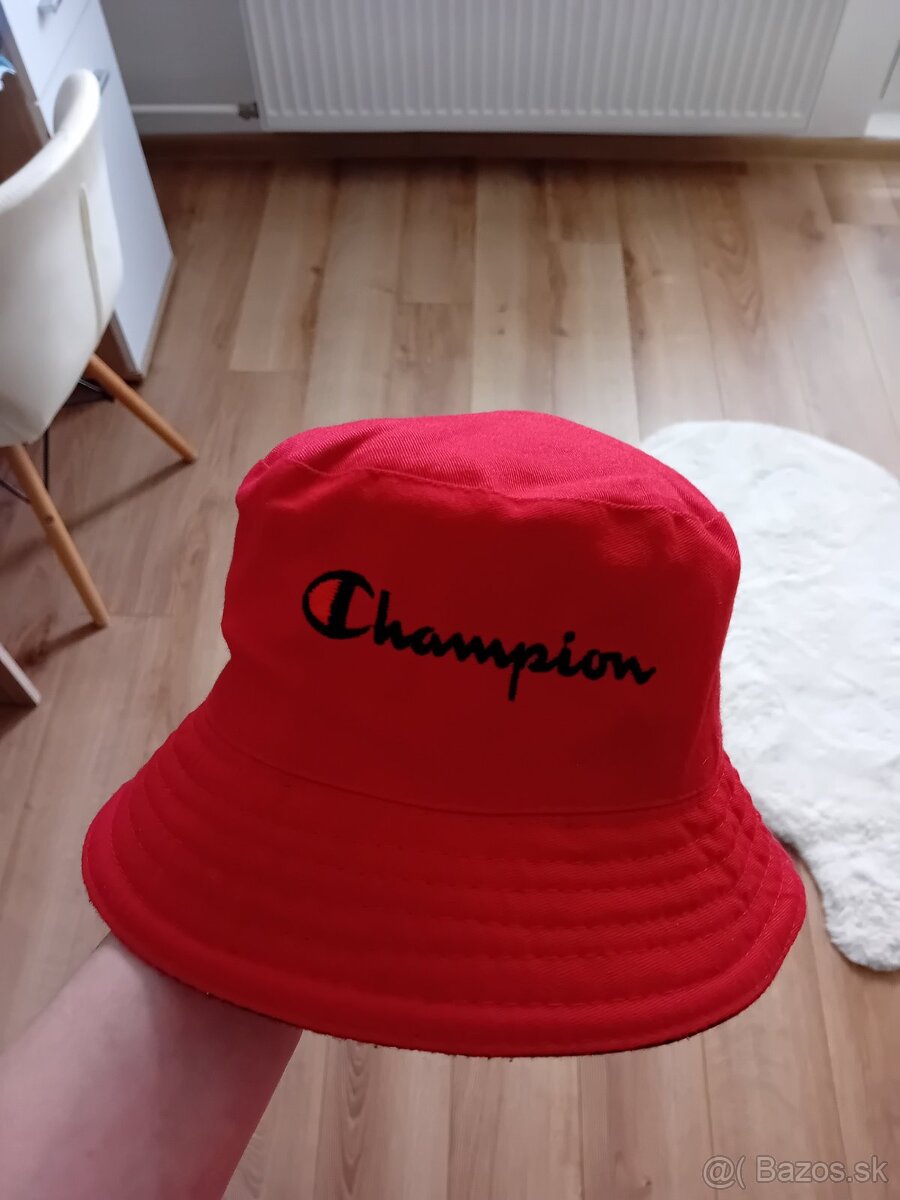 Klobúk, CHAMPION