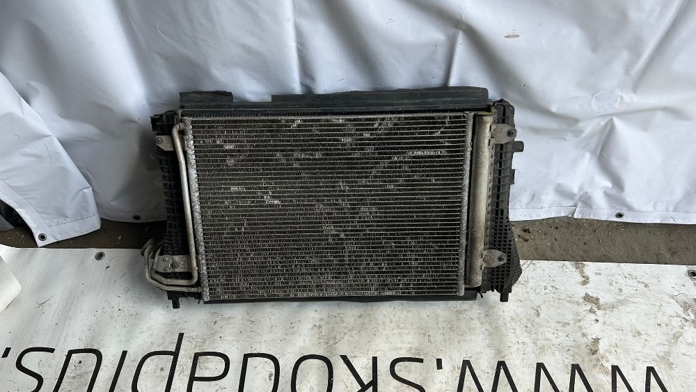 VW Golf, Caddy, Touran 1.9 TDI chladičová stěna