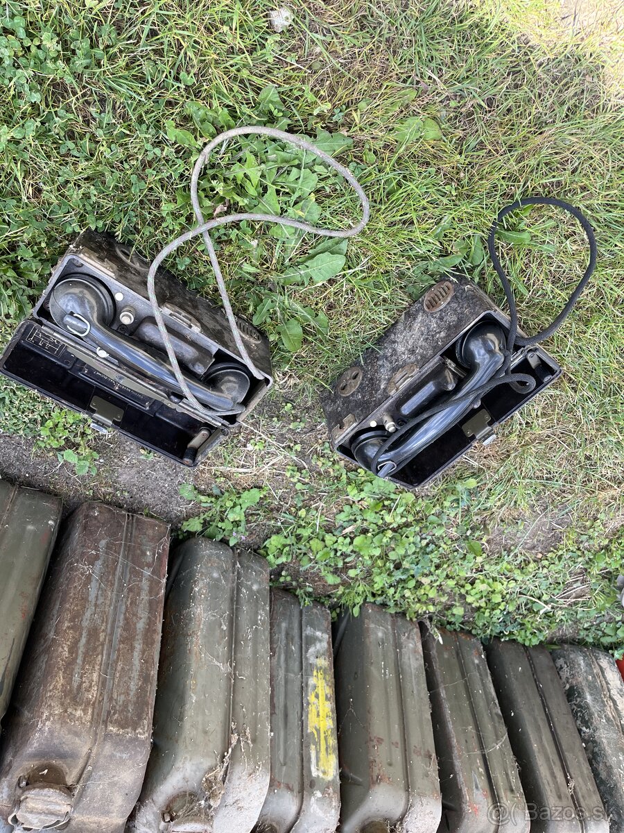 Vojenské telefóny