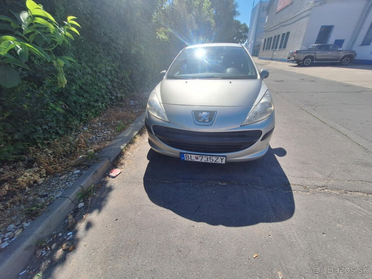 Peugeot 207