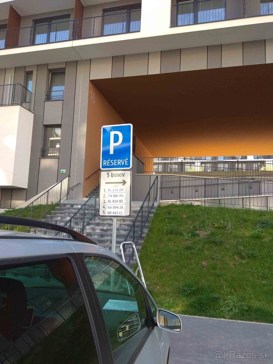 PARKOVANIE SLNEČNICE ZONA MESTO
