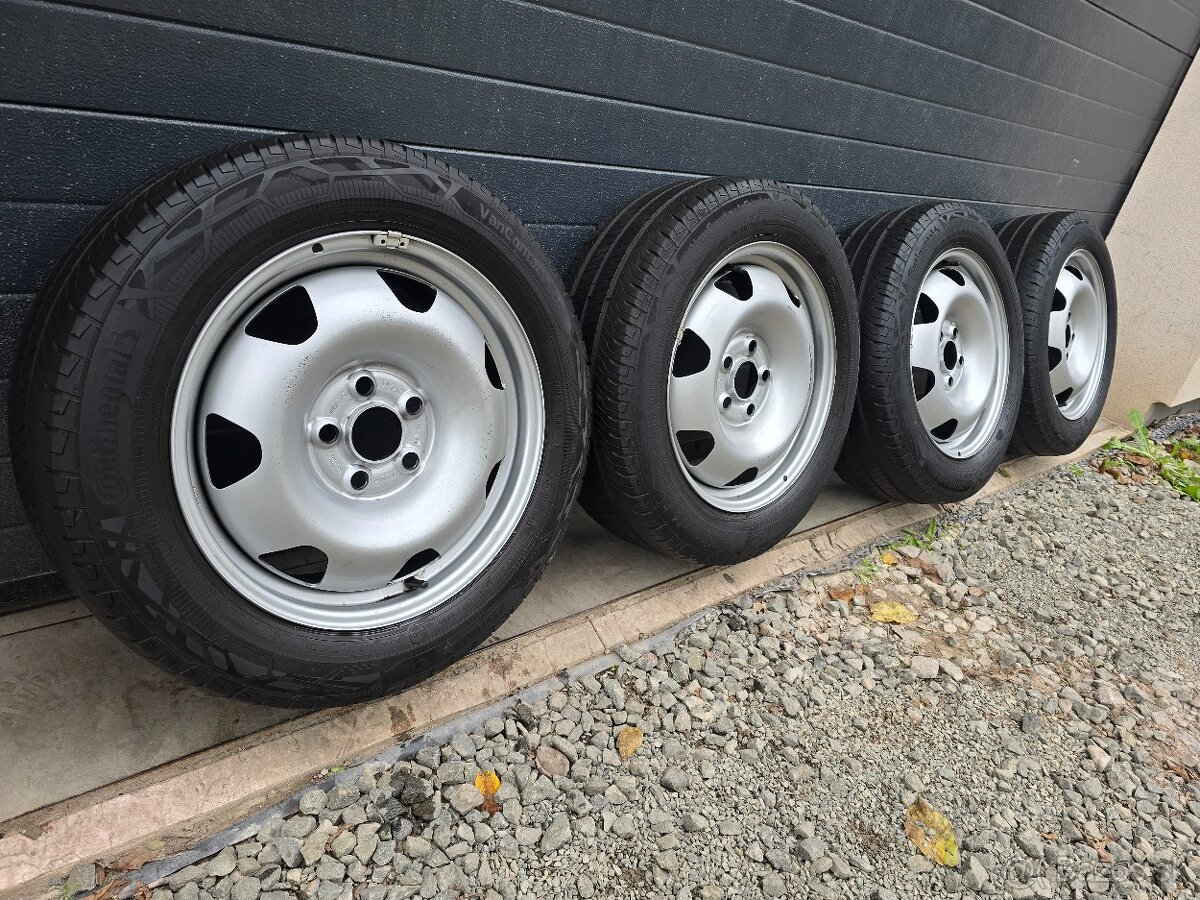 Letná Sada Volkswagen T5, T6 215/60 R17 C