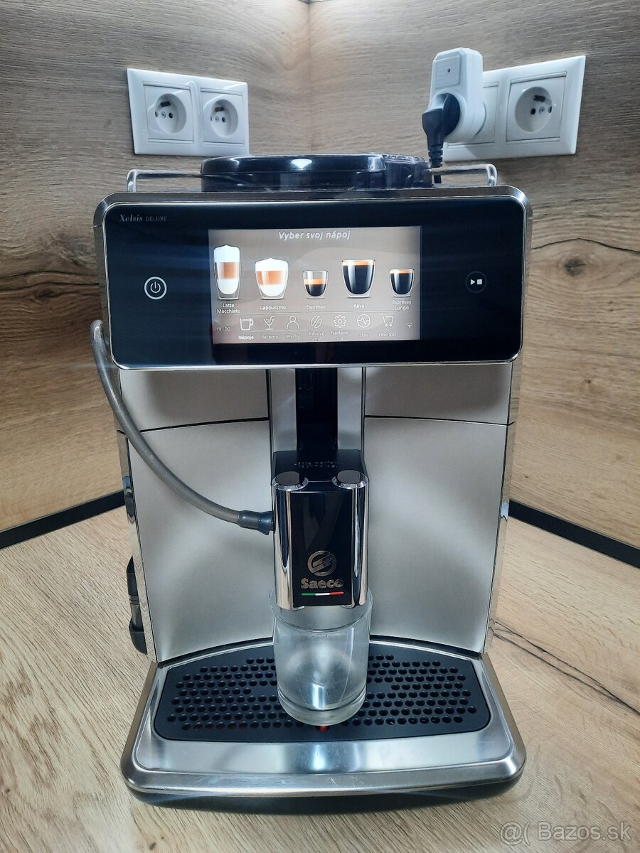Saeco Xelsis Deluxe SM8782/30