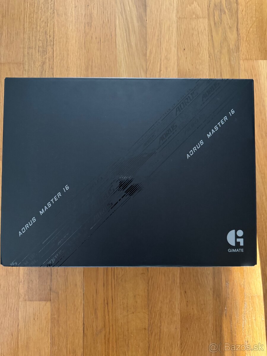 AORUS MASTER 16 (Model: AM6H)