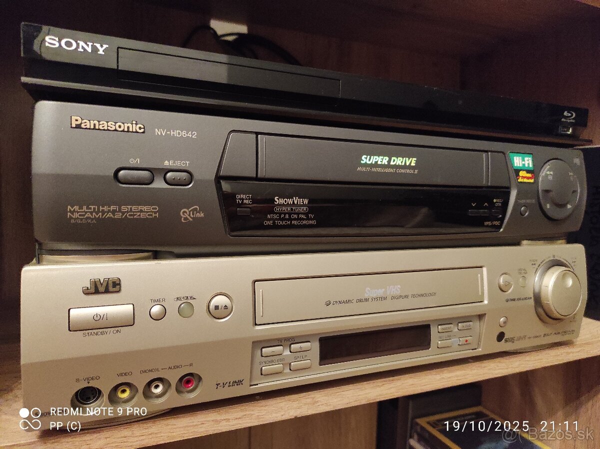 PANADONIC VCR 6 HEAD , S VHS JVC TOP