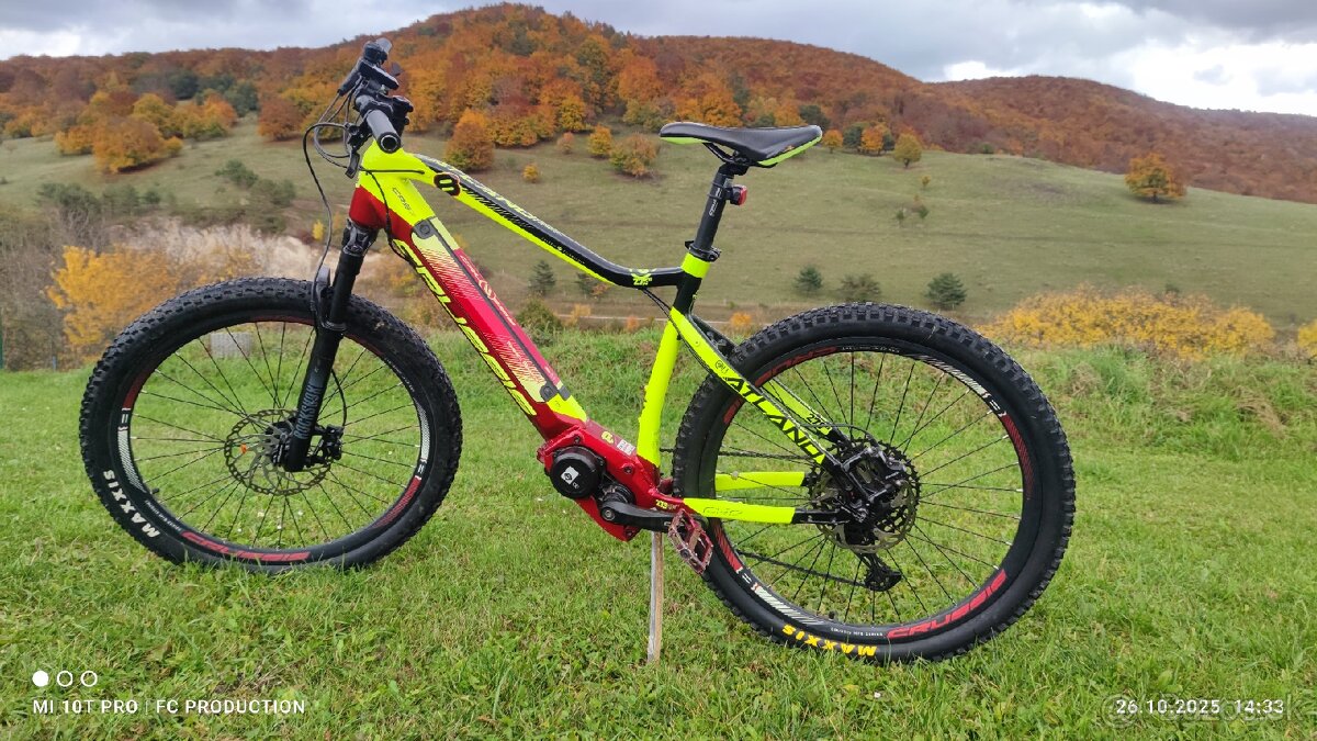 Crussis OLI Atland 8.6 S