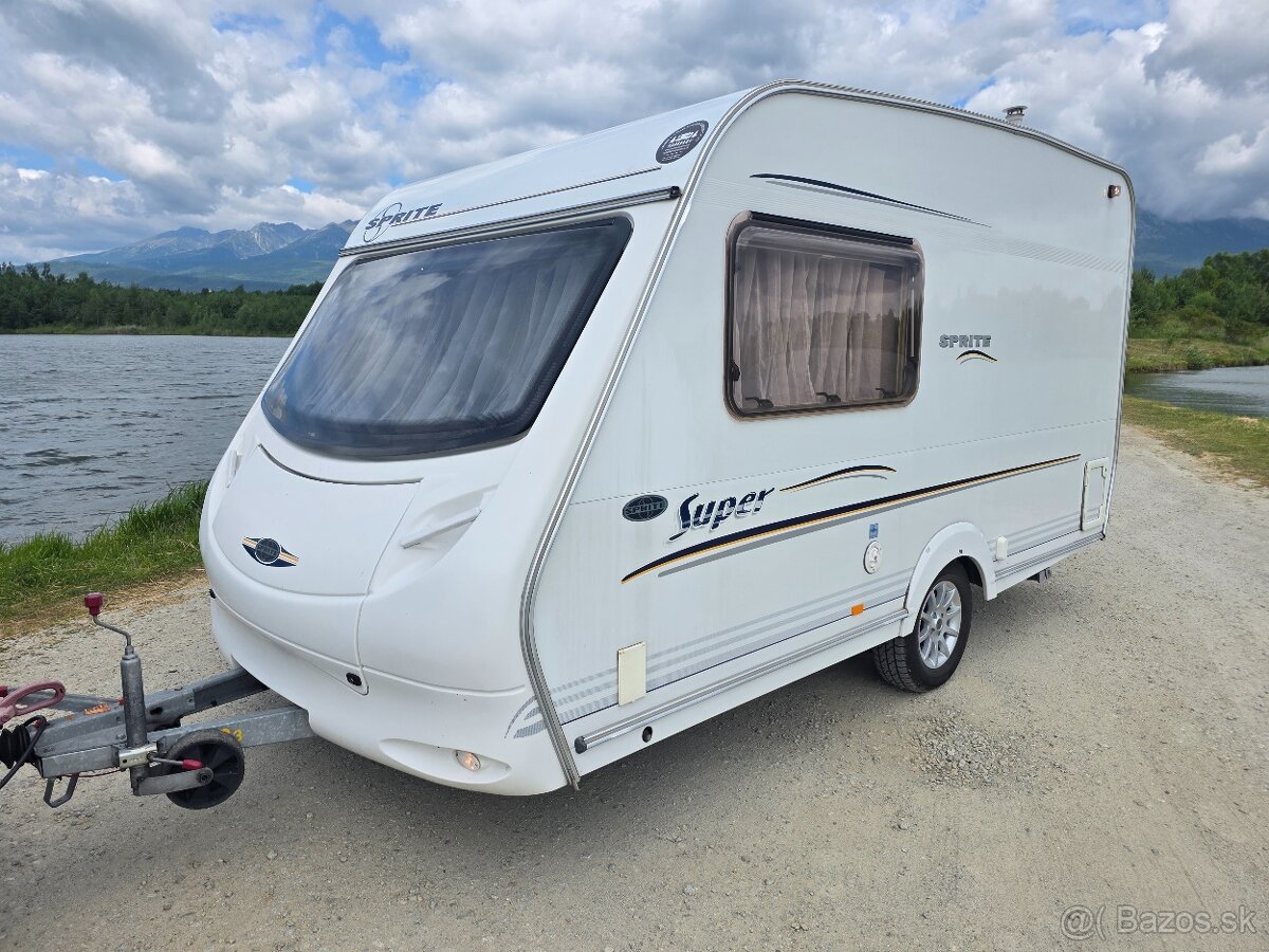 Obytný príves Sprite - 2004, len 1100 kg, sprcha